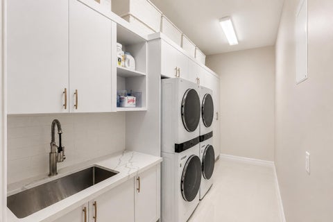 Tiny photo for 9045 VISTA Way, Parkland, FL 33076 (MLS # B26068105)