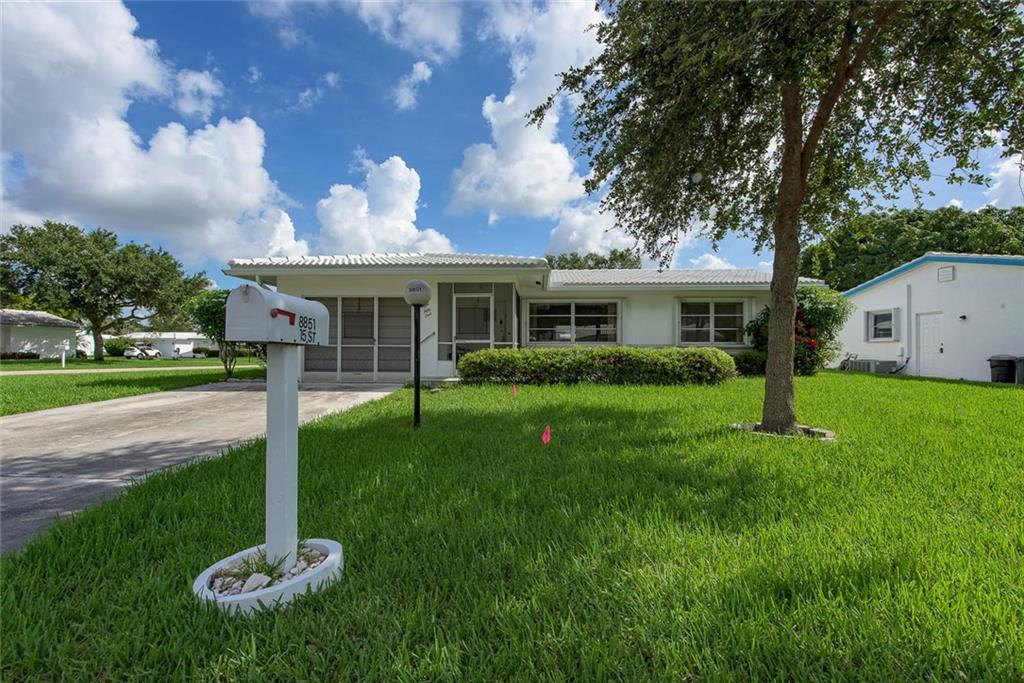 Lauderdale West 3 Sec 83- - Residential