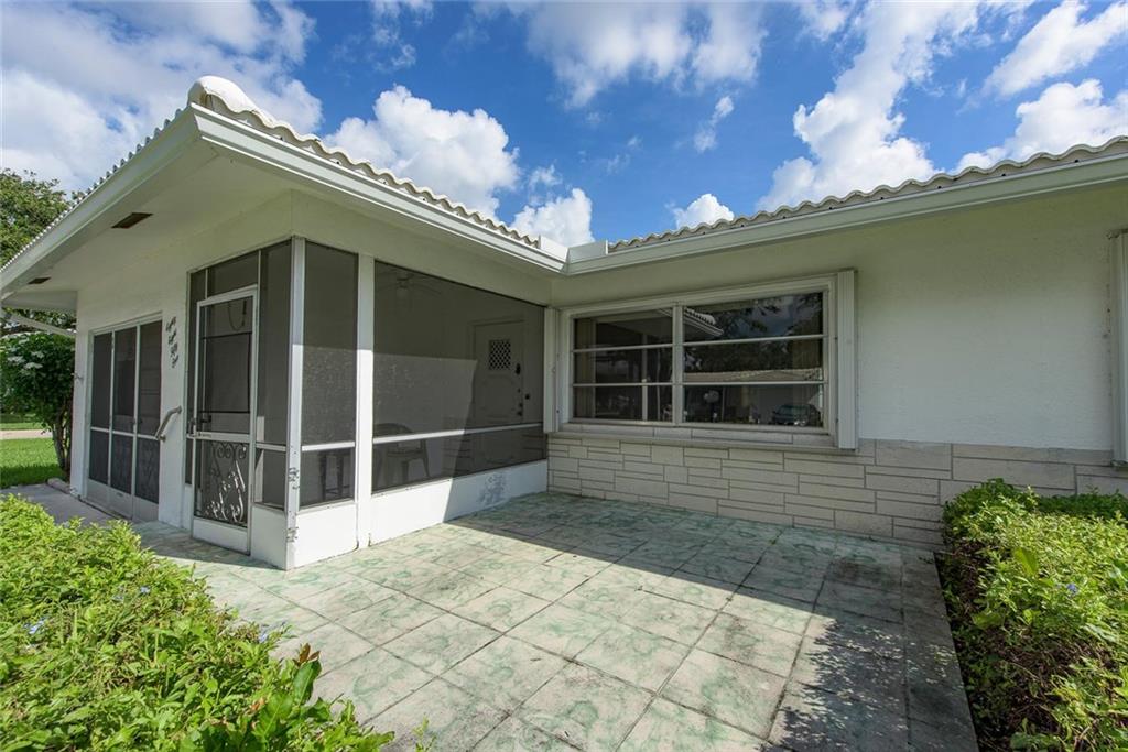 Lauderdale West 3 Sec 83- - Residential
