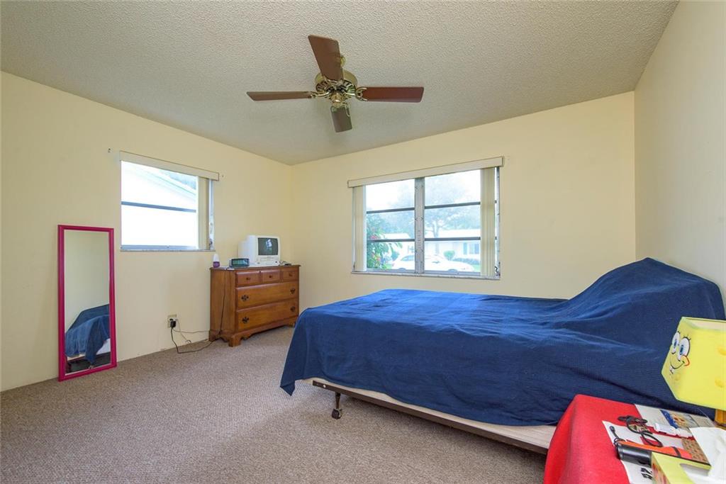 Lauderdale West 3 Sec 83- - Residential