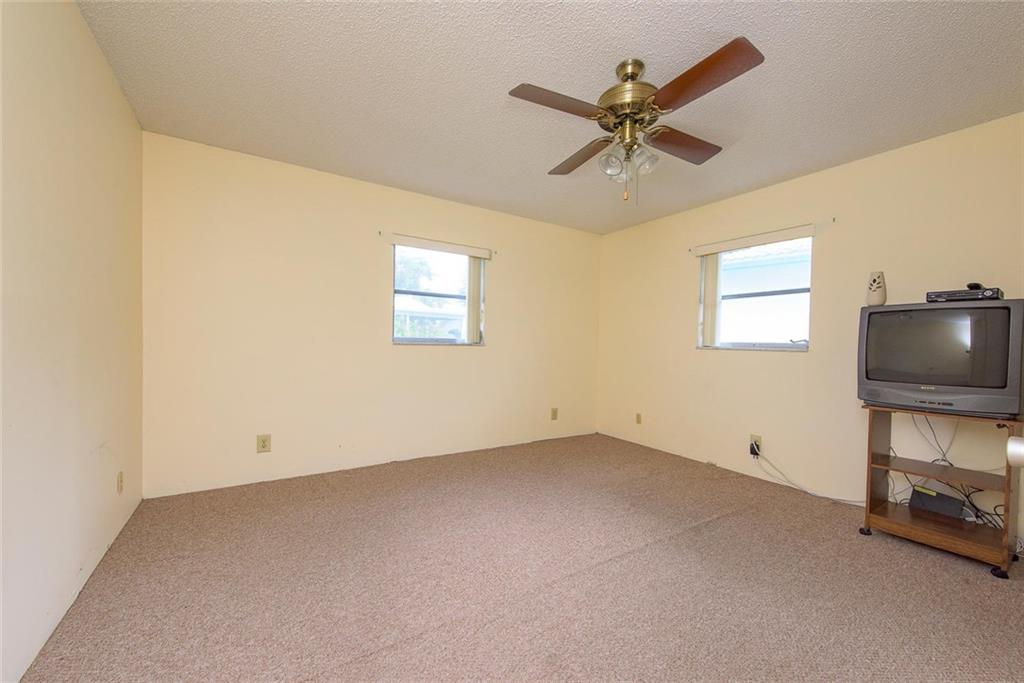 Lauderdale West 3 Sec 83- - Residential