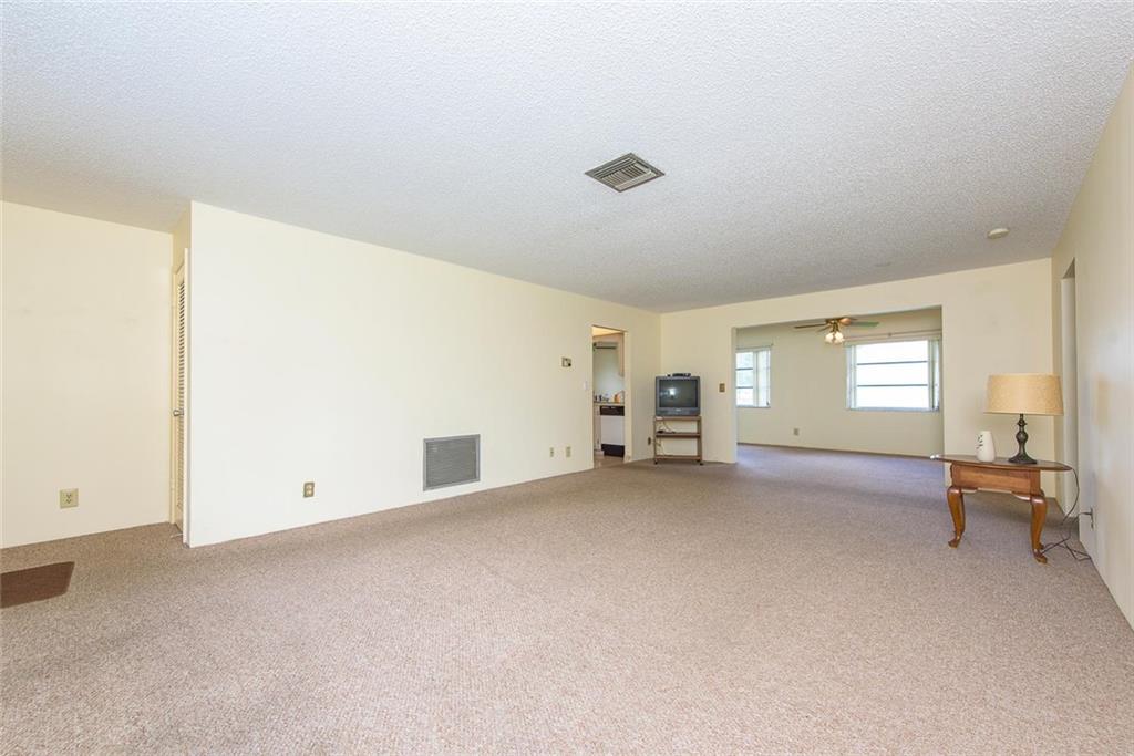 Lauderdale West 3 Sec 83- - Residential