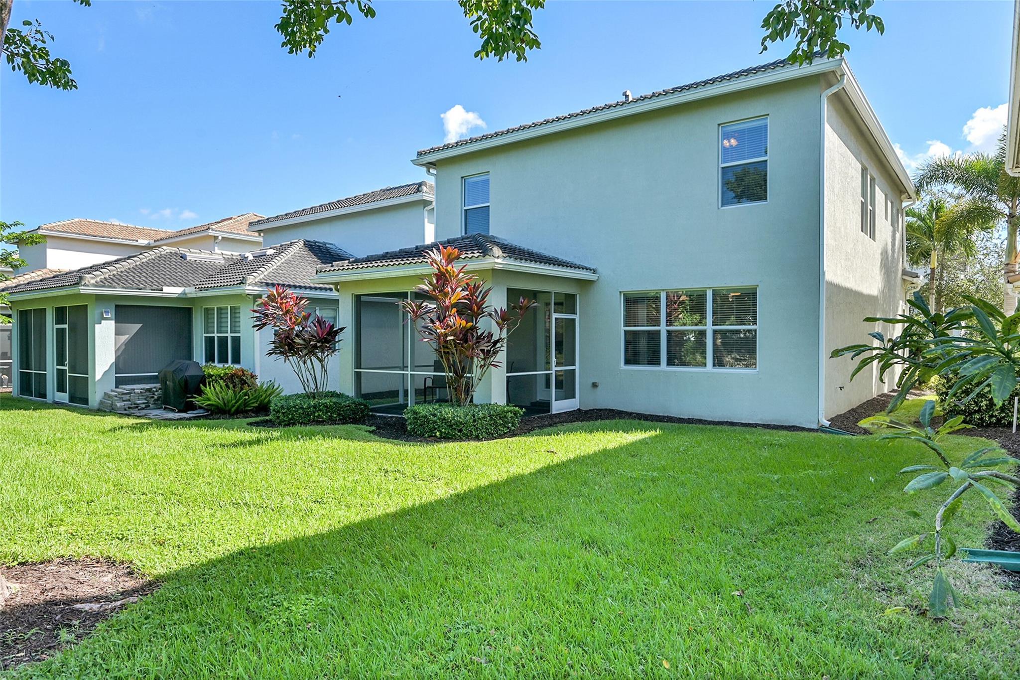 Hillcrest Country Club No - Residential