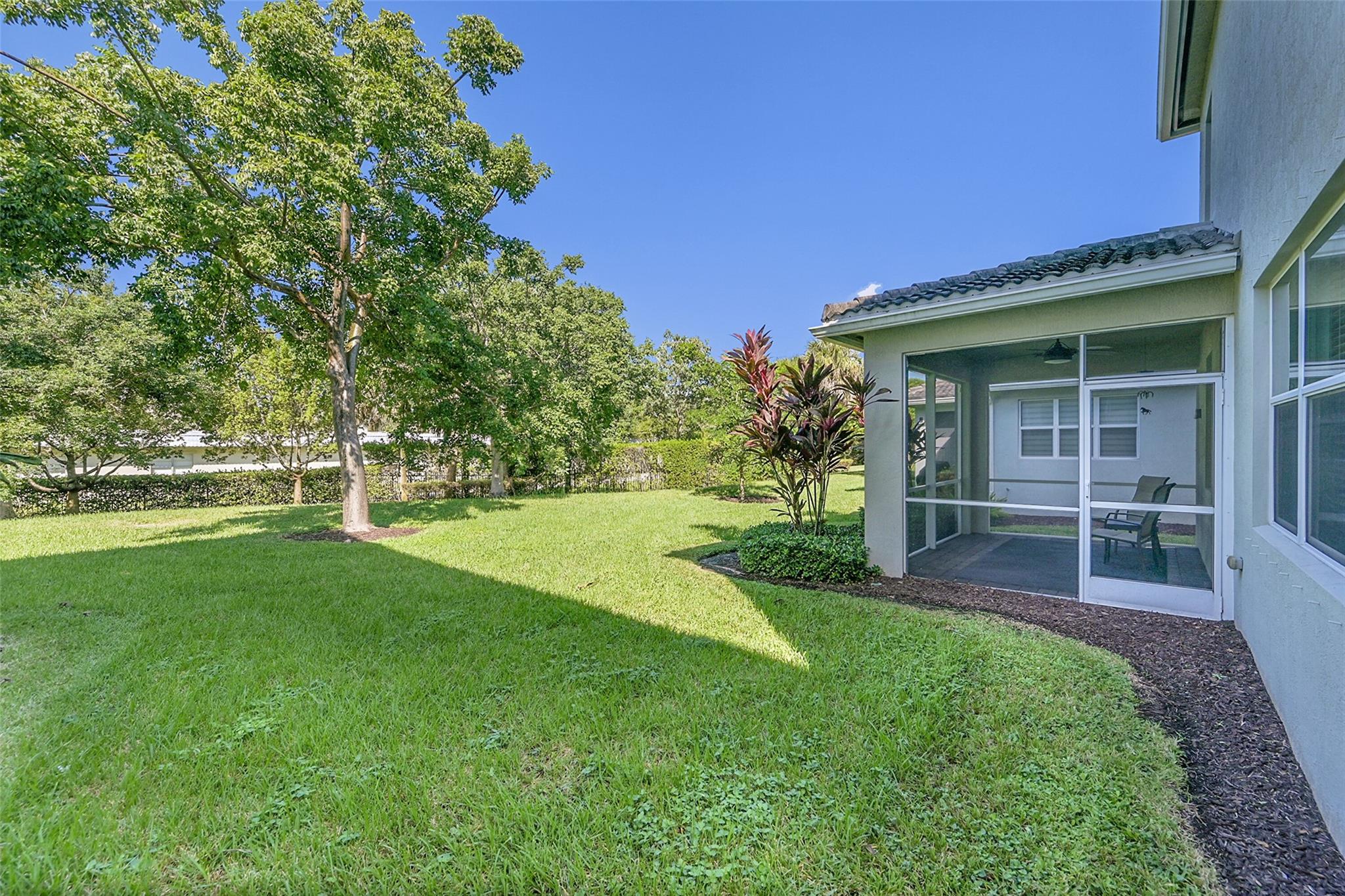 Hillcrest Country Club No - Residential