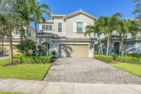 964 Banyan Dr Hollywood FL 33021