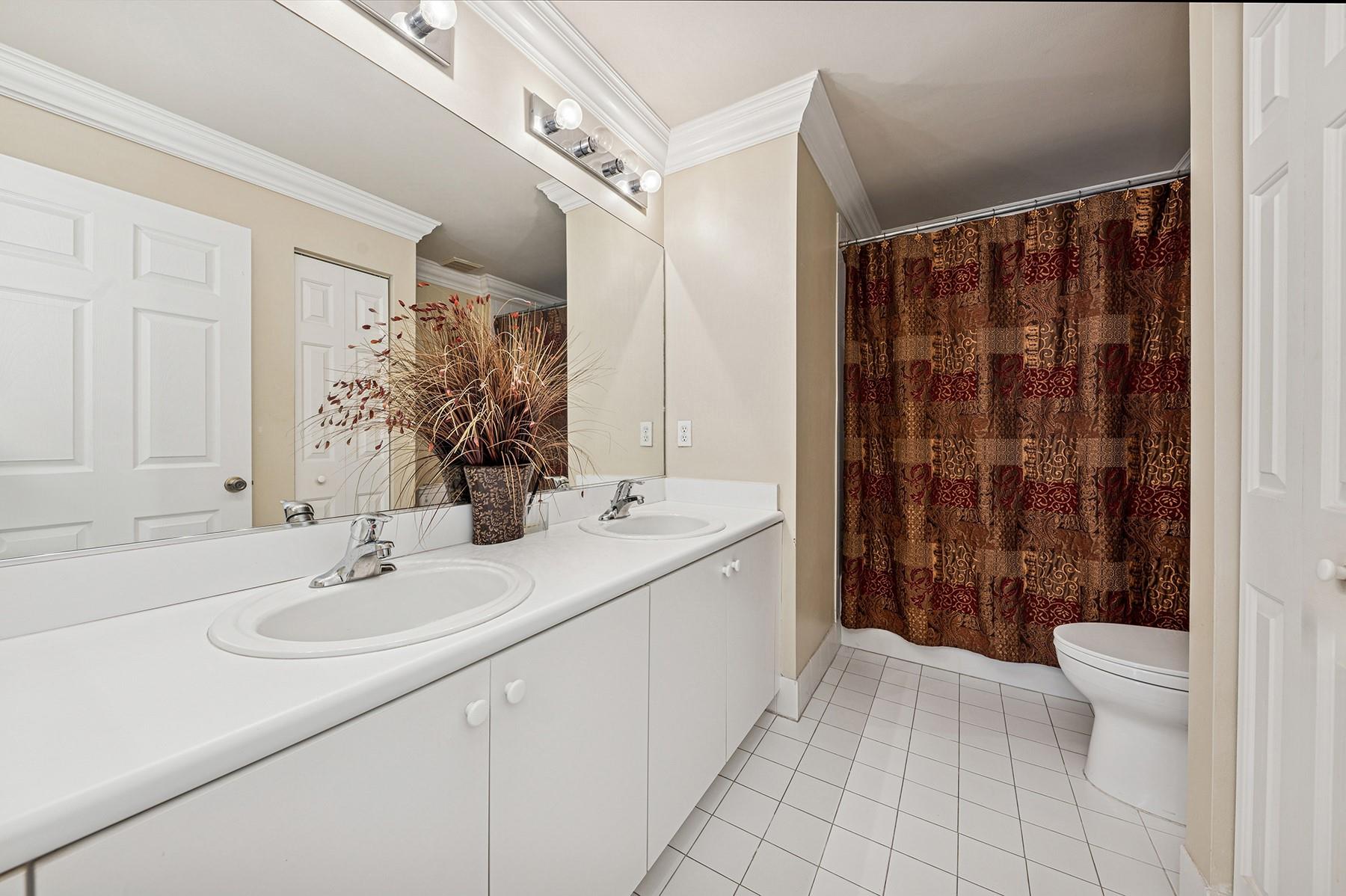 SILVER ISLES - Residential Lease