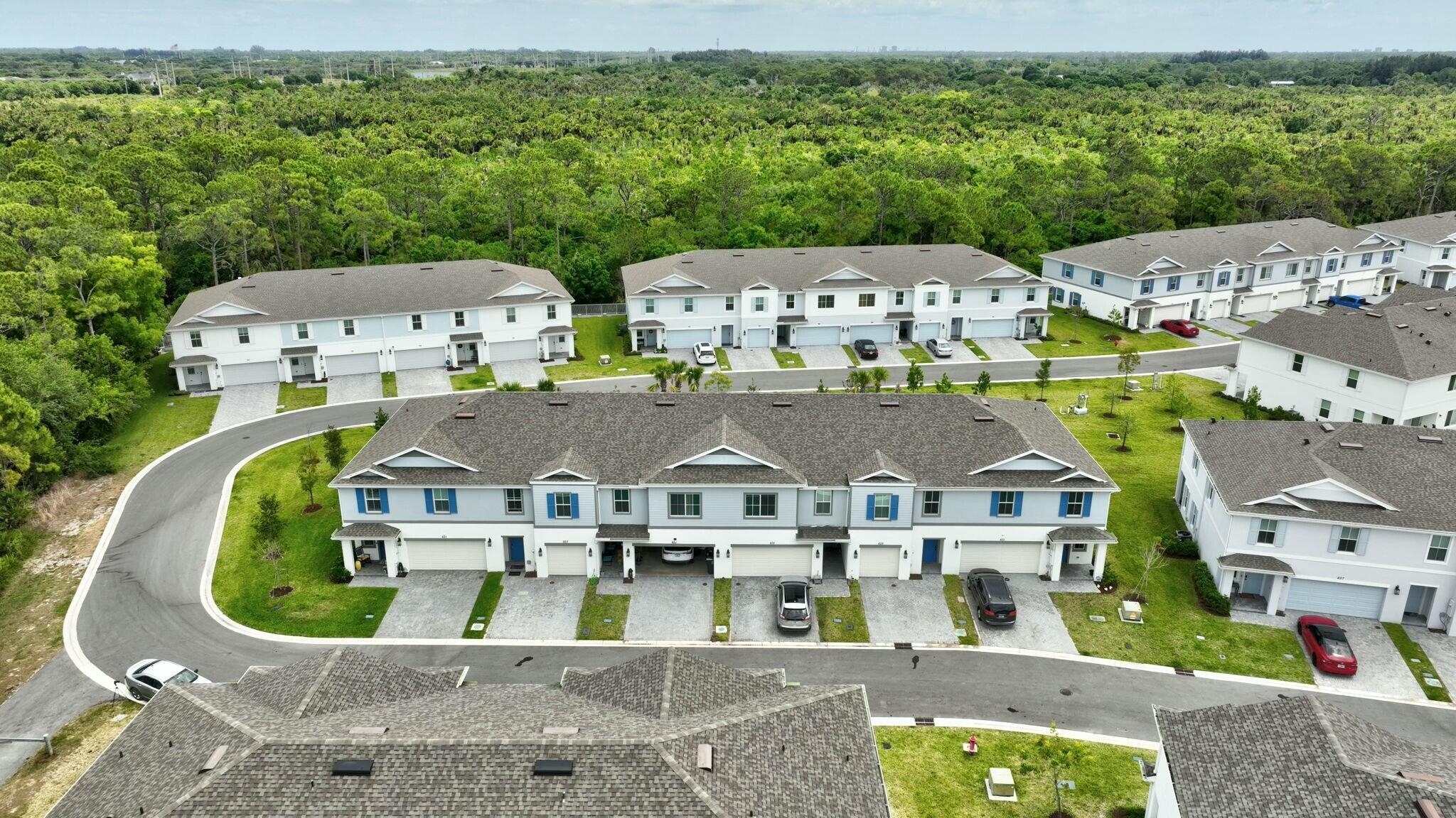 RIVER PLACE ON THE ST LUC - Residential