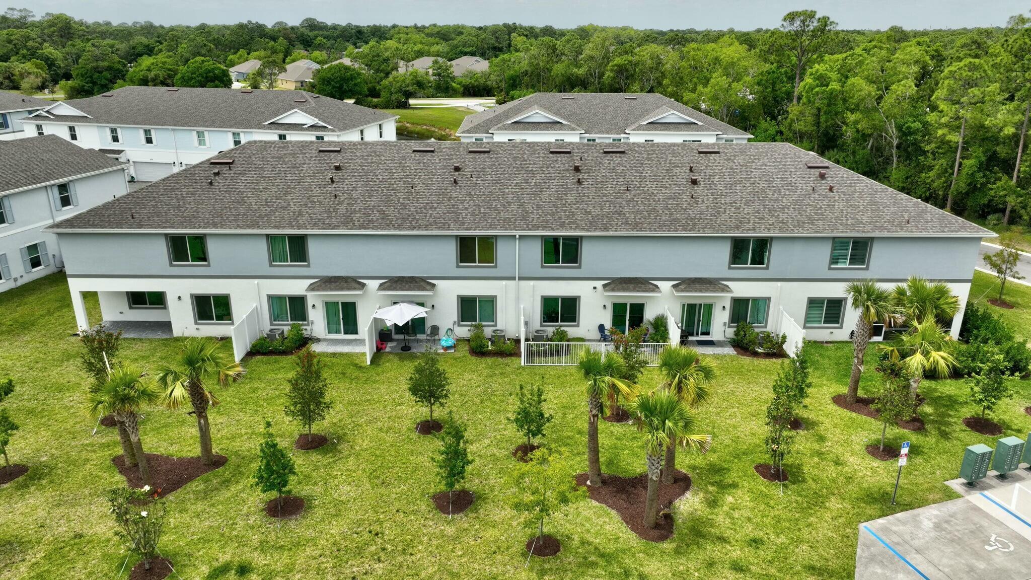 RIVER PLACE ON THE ST LUC - Residential