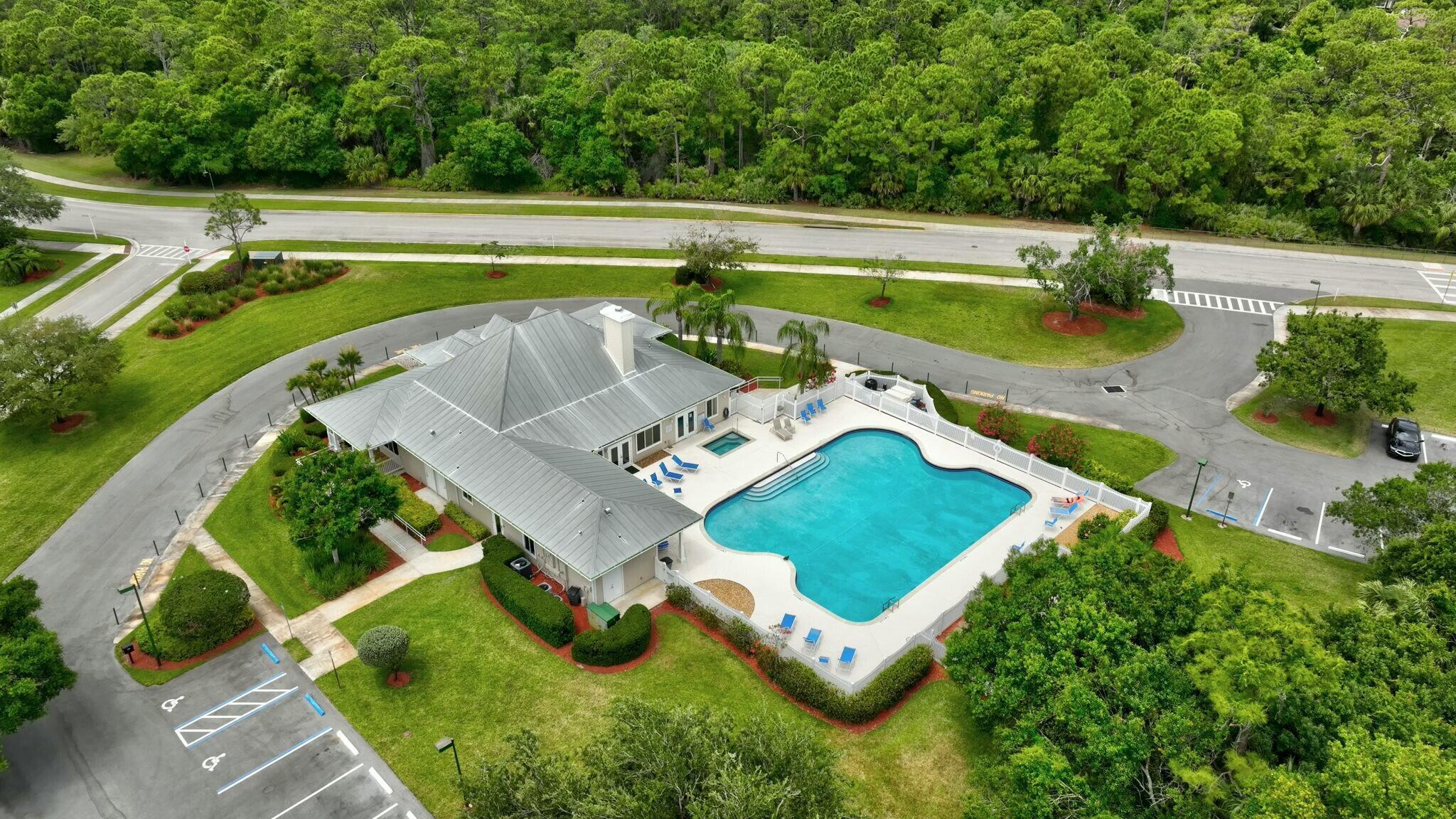 RIVER PLACE ON THE ST LUC - Residential