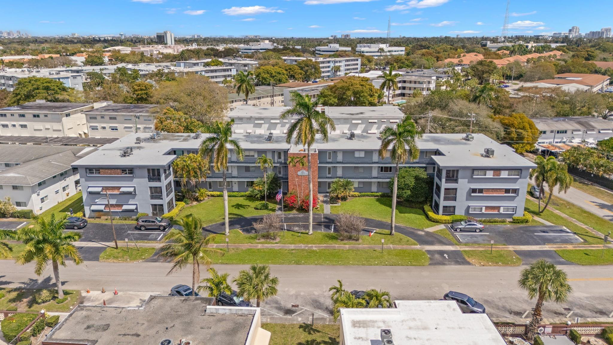 CRESCENT 515 ASSOC INC - Residential