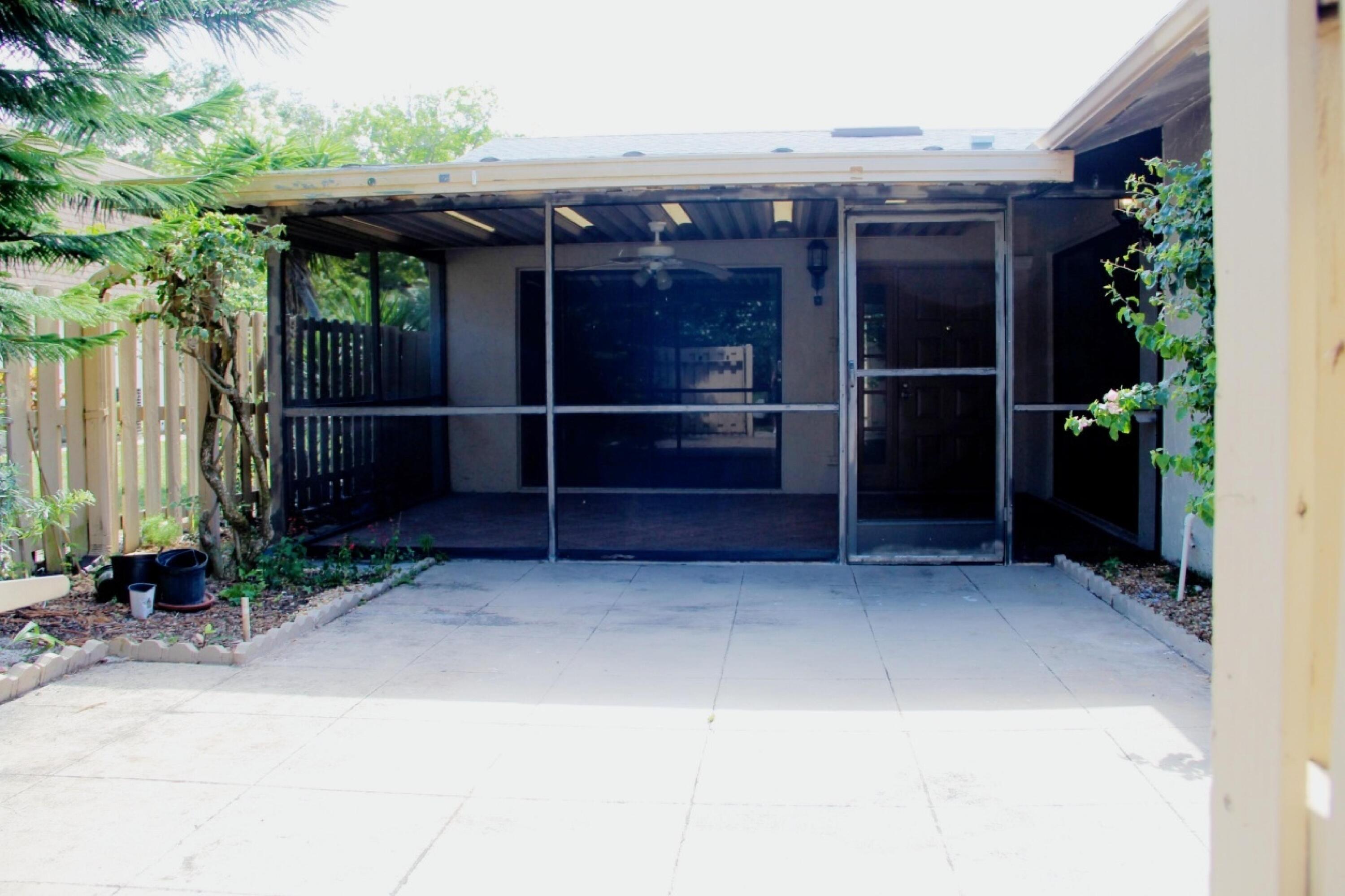 729 NW 29th Avenue