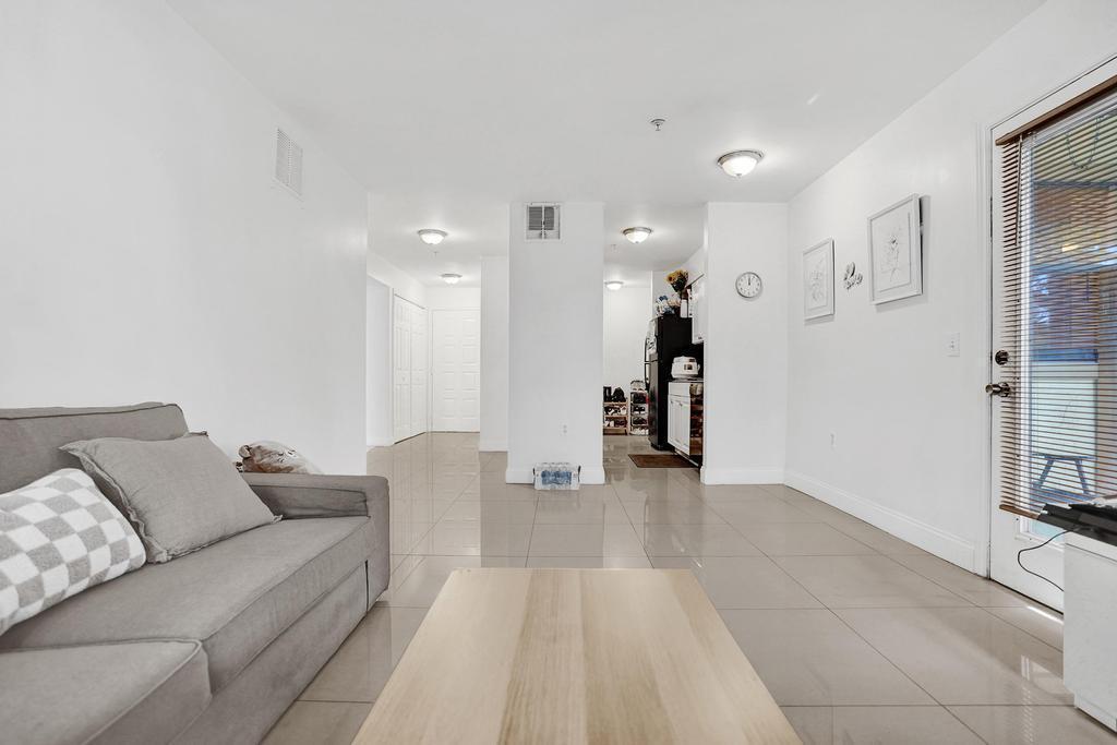 BOYNTON LANDINGS CONDO - Residential