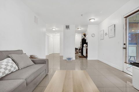 2311 N Congress Avenue 11 Boynton Beach FL 33426