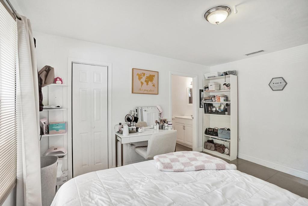 BOYNTON LANDINGS CONDO - Residential