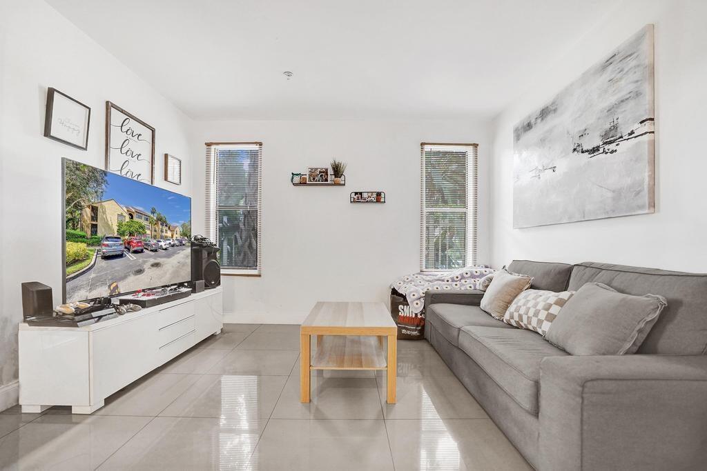 BOYNTON LANDINGS CONDO - Residential