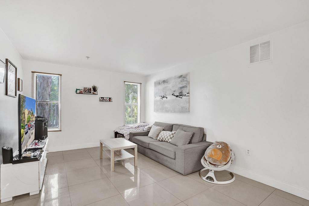 BOYNTON LANDINGS CONDO - Residential