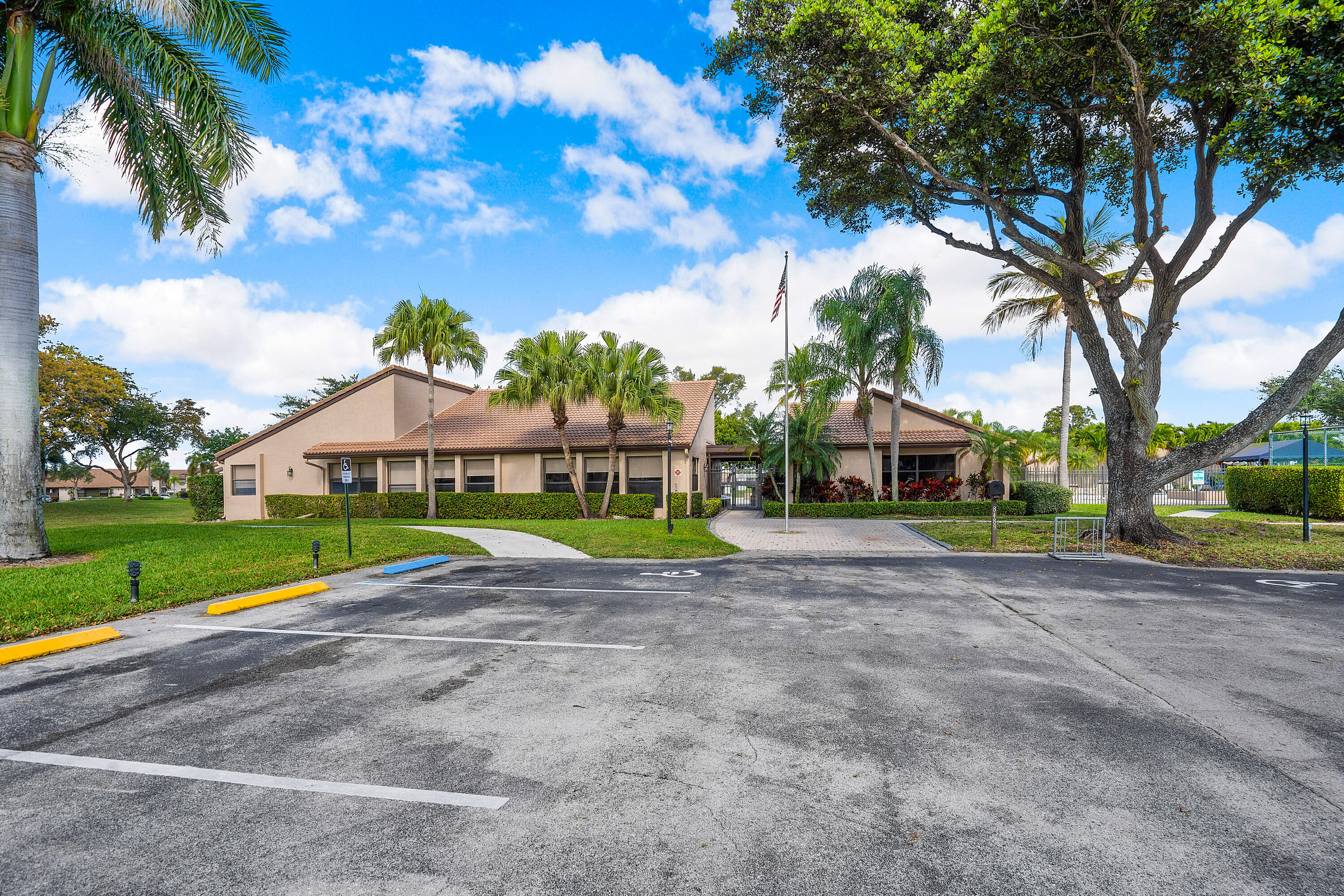 BOCA GLADES CONDO A THRU D - Residential