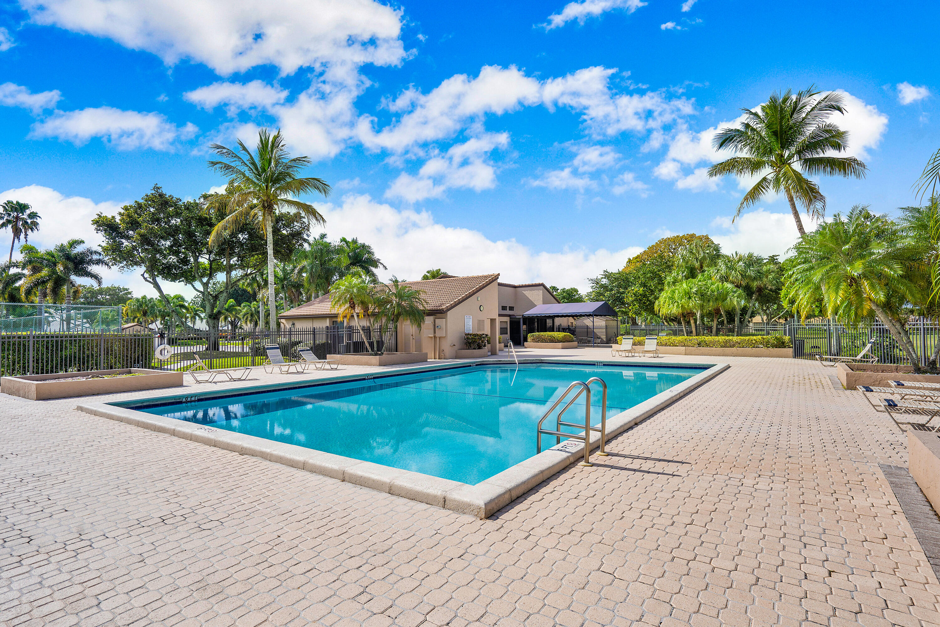 BOCA GLADES CONDO A THRU D - Residential