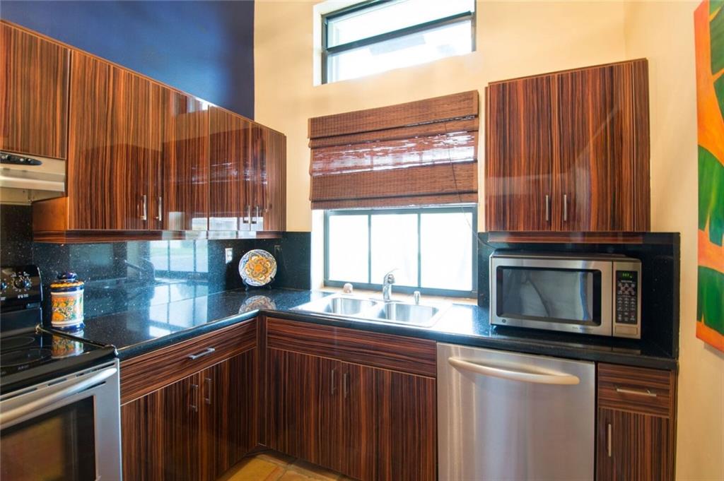 Lofts of Oakland Forest - Residential