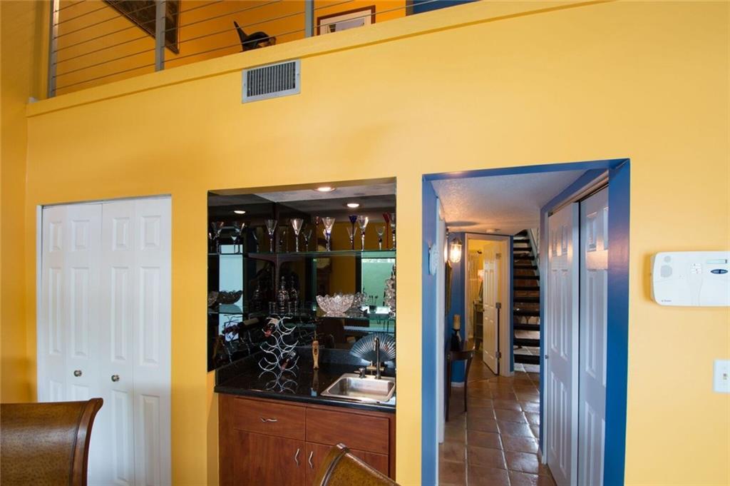 Lofts of Oakland Forest - Residential