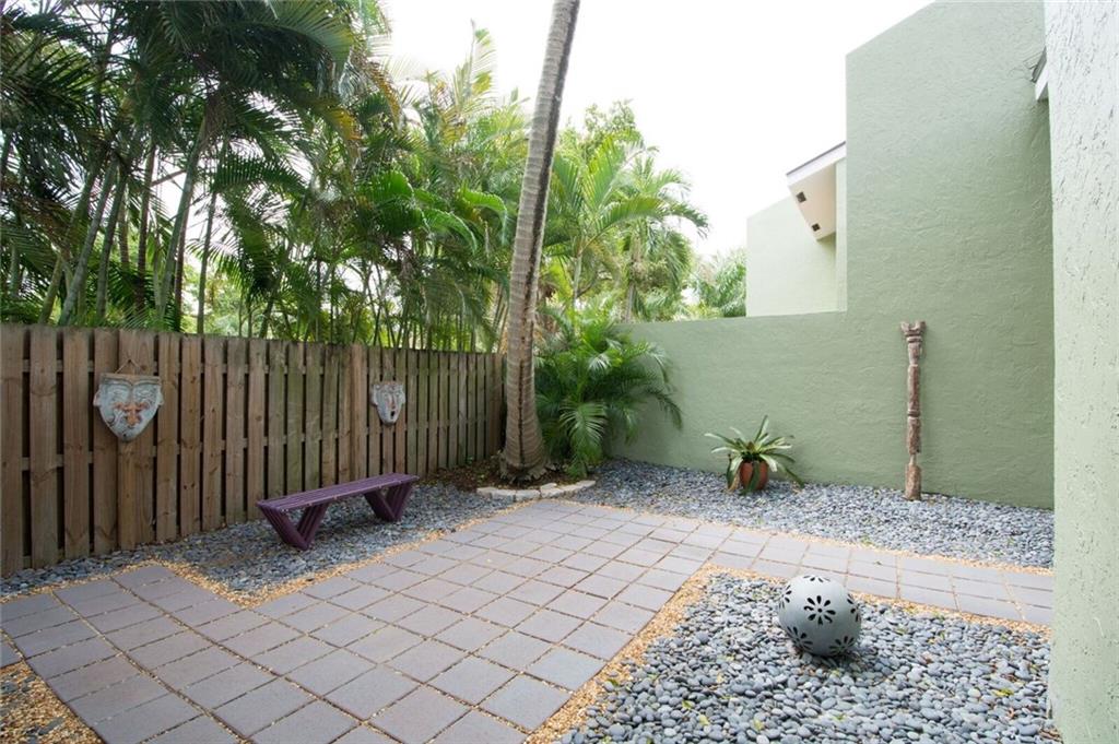 Lofts of Oakland Forest - Residential