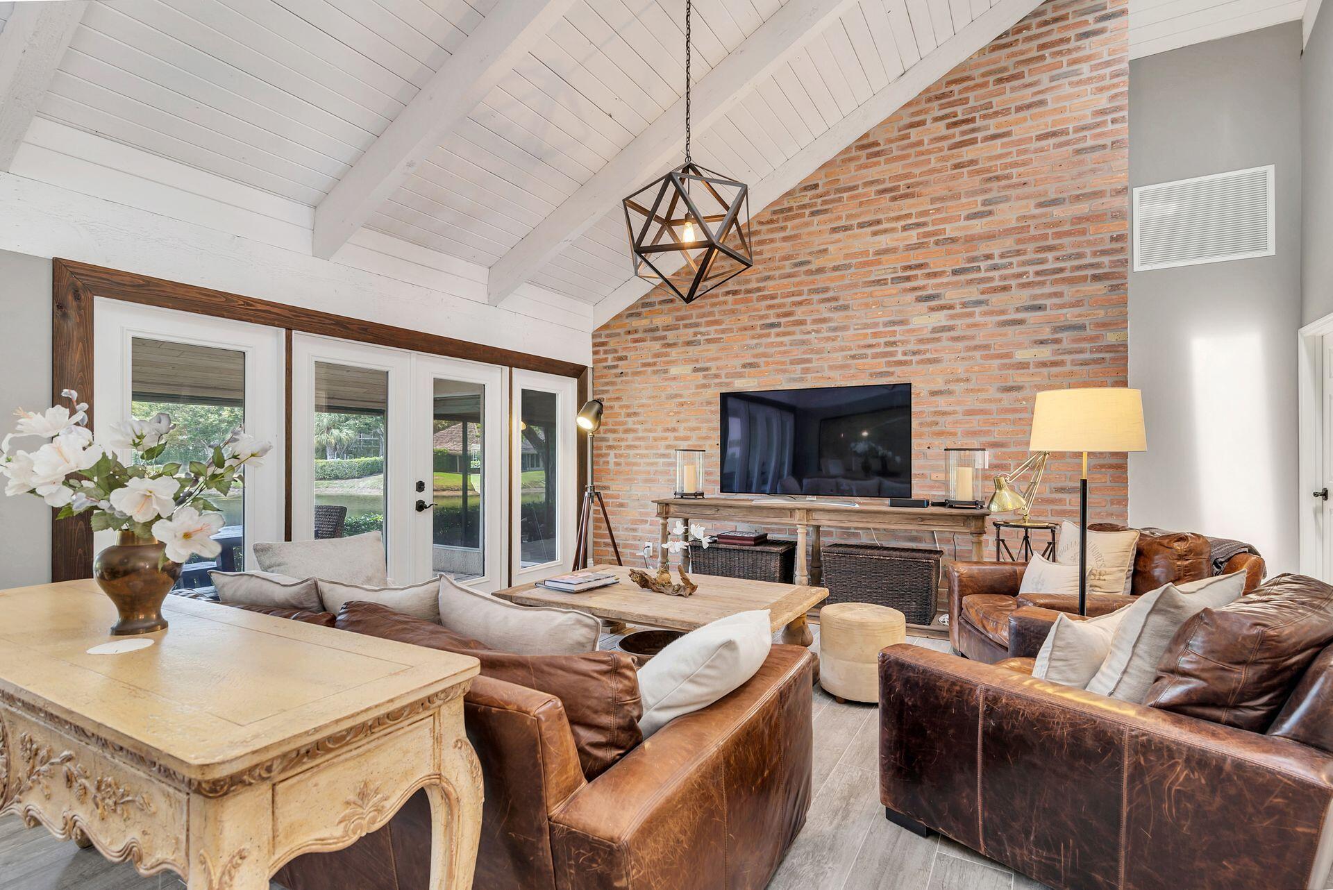 GOLF AND TENNIS VILLAGE P - Residential Lease