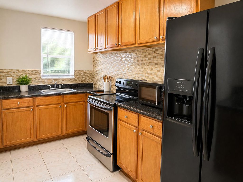 Photo of 3750 NW 115th Avenue #6, Coral Springs, FL 33065 (MLS # B26022010)