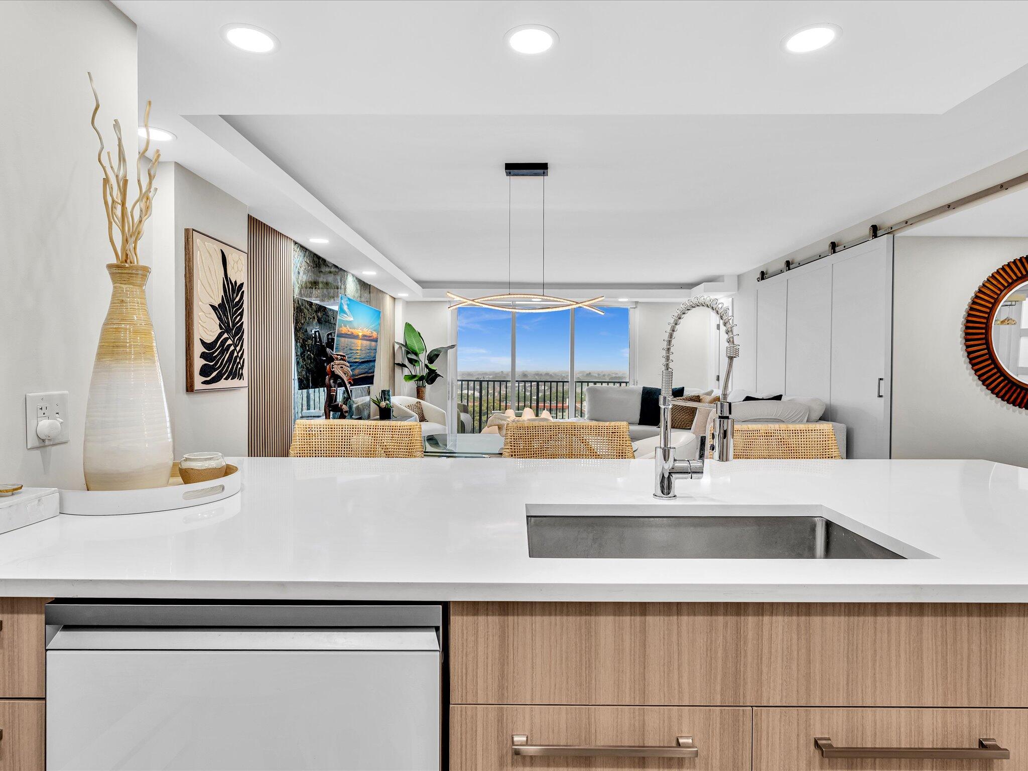 OPAL TOWERS WEST CONDO - Residential