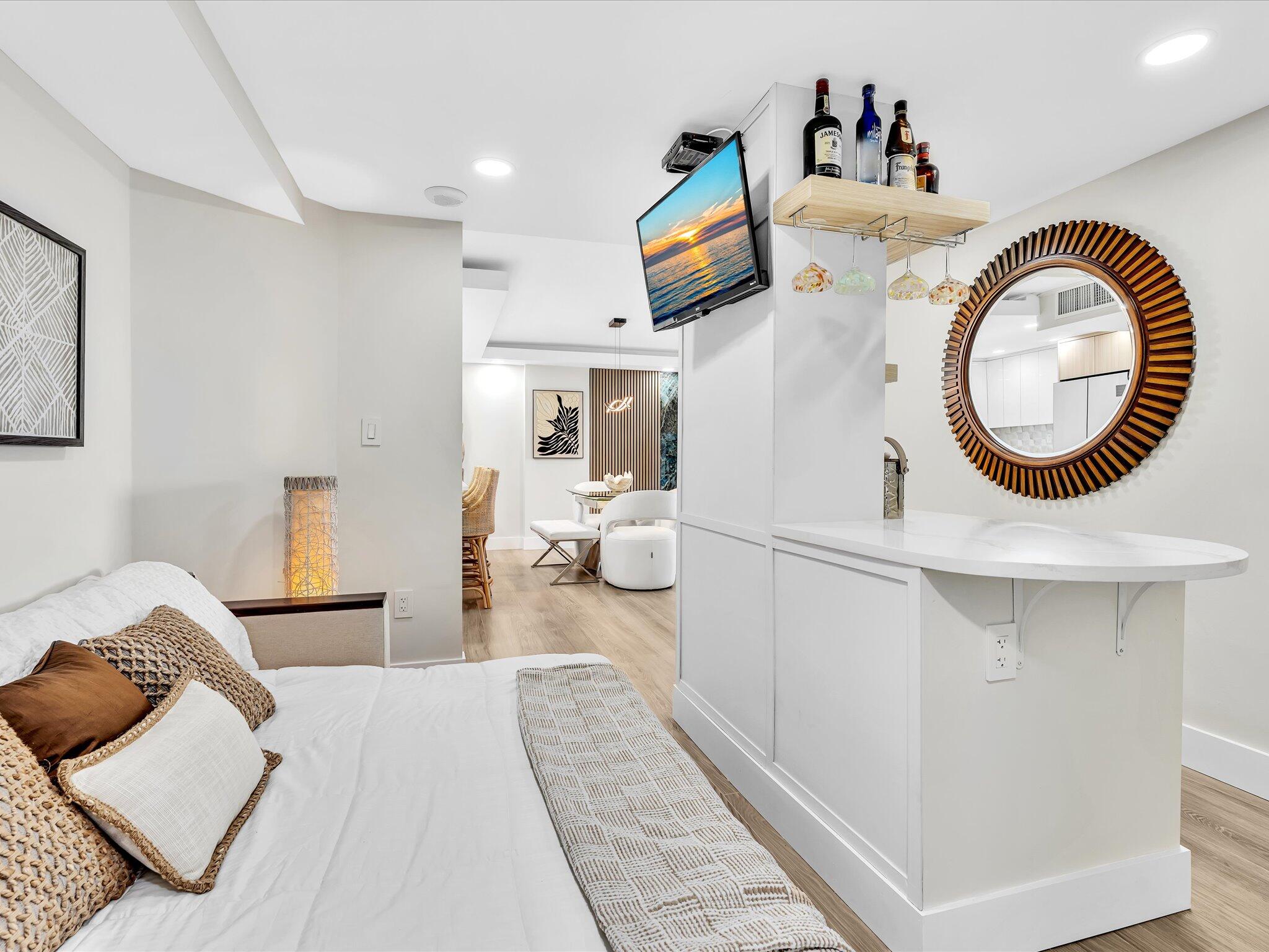 OPAL TOWERS WEST CONDO - Residential