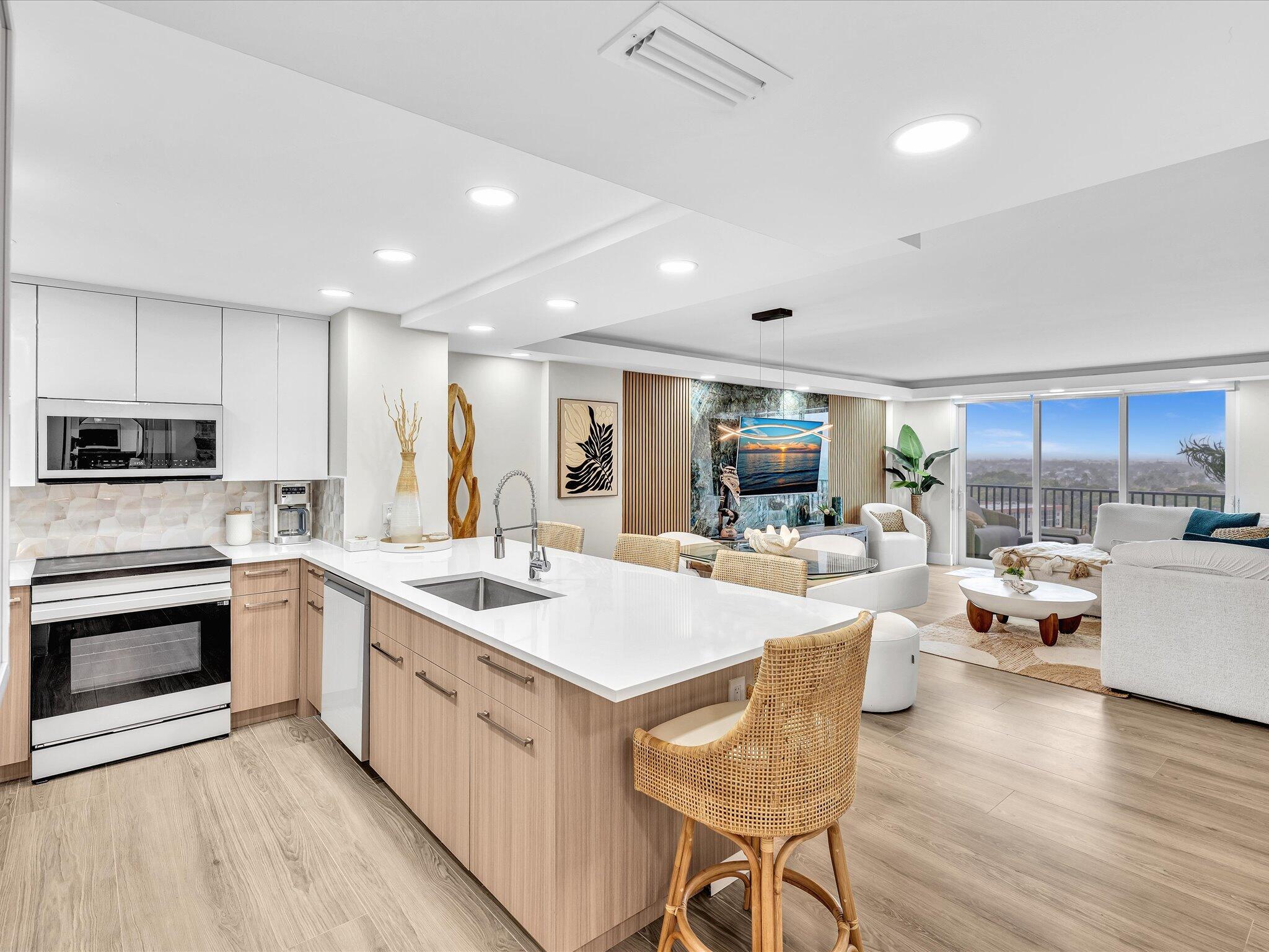 OPAL TOWERS WEST CONDO - Residential