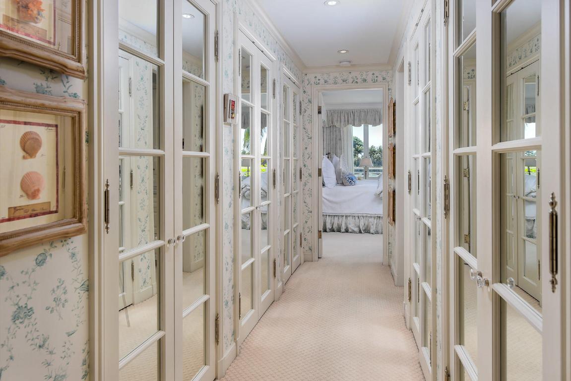 VILLAS INC - Residential