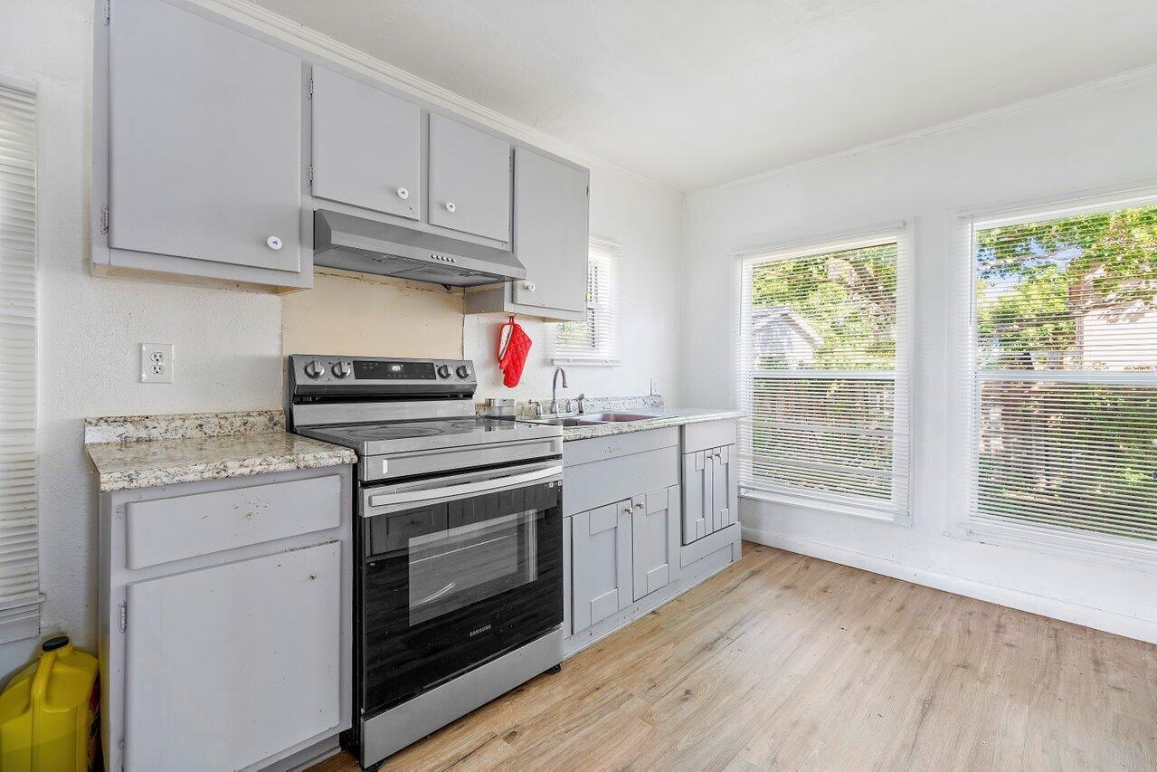 NORTHMORE ADD - Residential