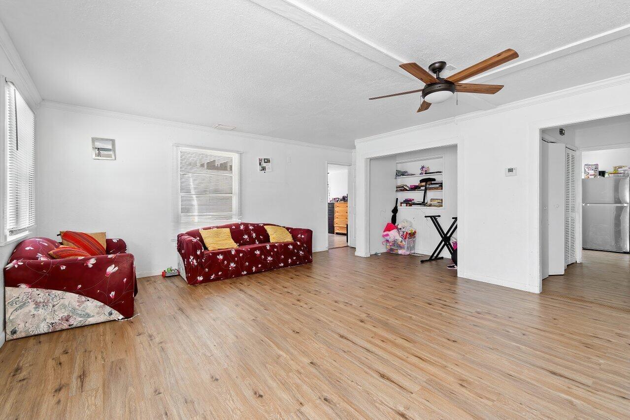 NORTHMORE ADD - Residential