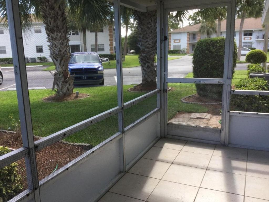 Photo of 1222 S Lakes End Drive #D, Fort Pierce, FL 34982 (MLS # R10990650)