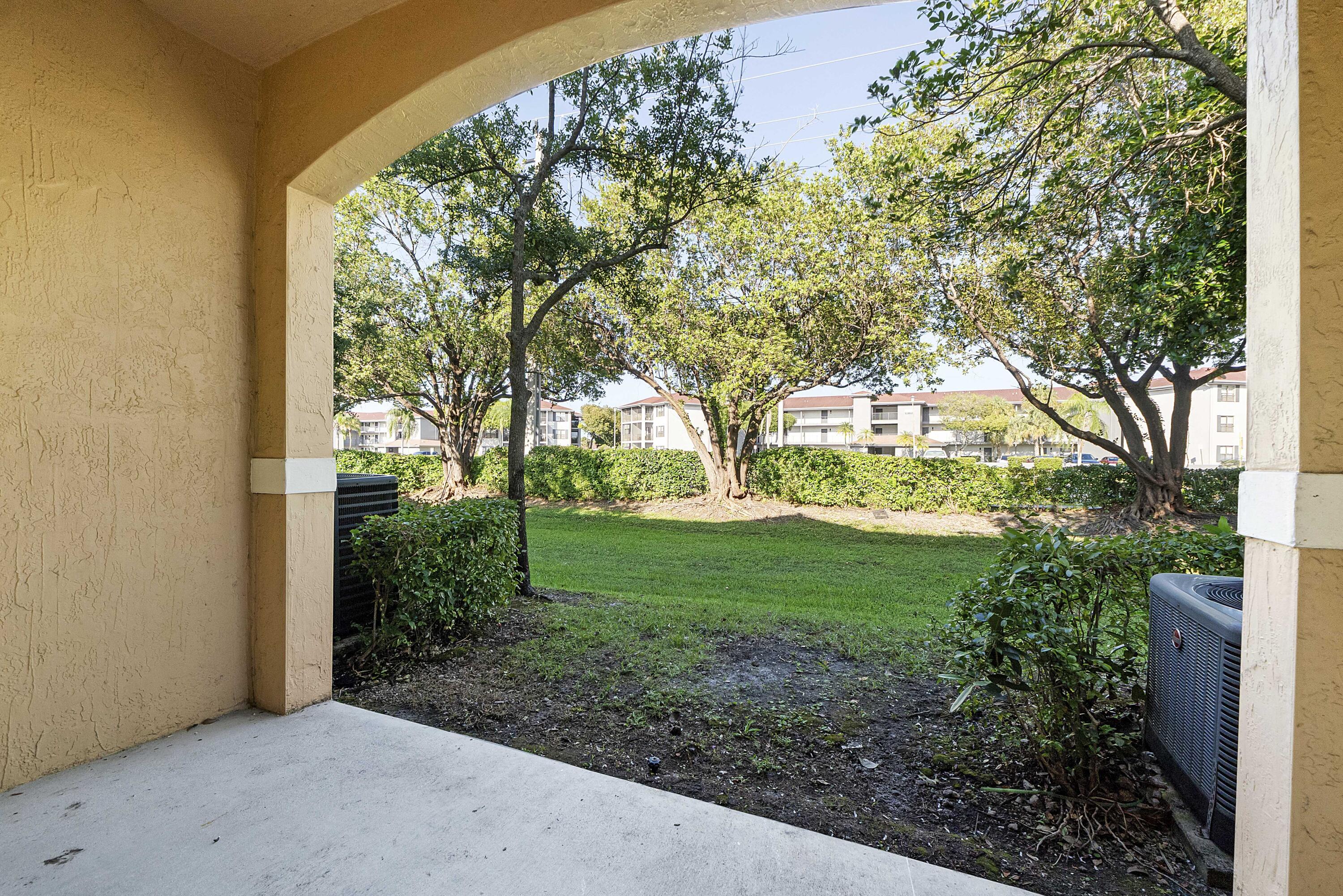 LYONS INDUSTRIAL PARK - Residential