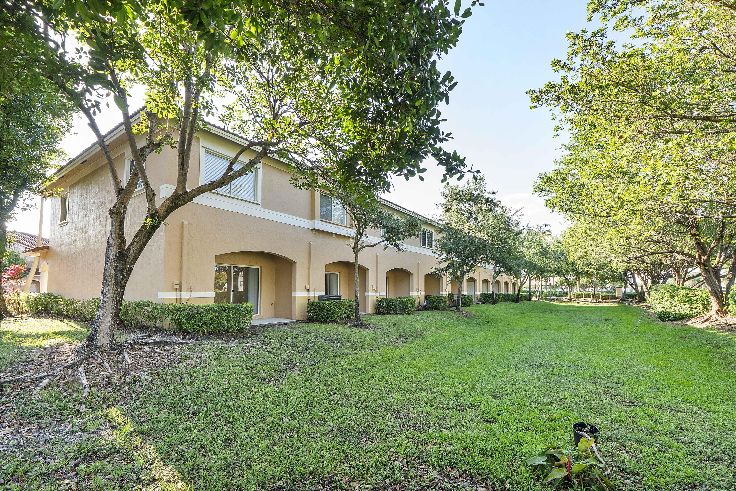 LYONS INDUSTRIAL PARK - Residential