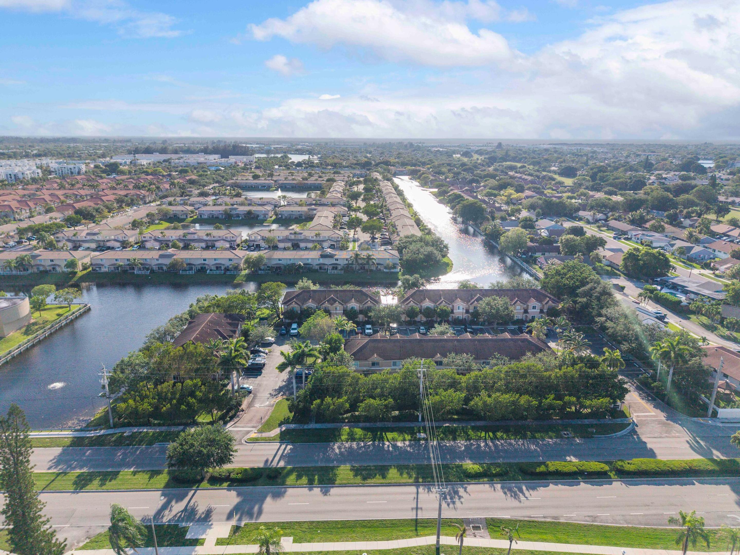 LYONS INDUSTRIAL PARK - Residential