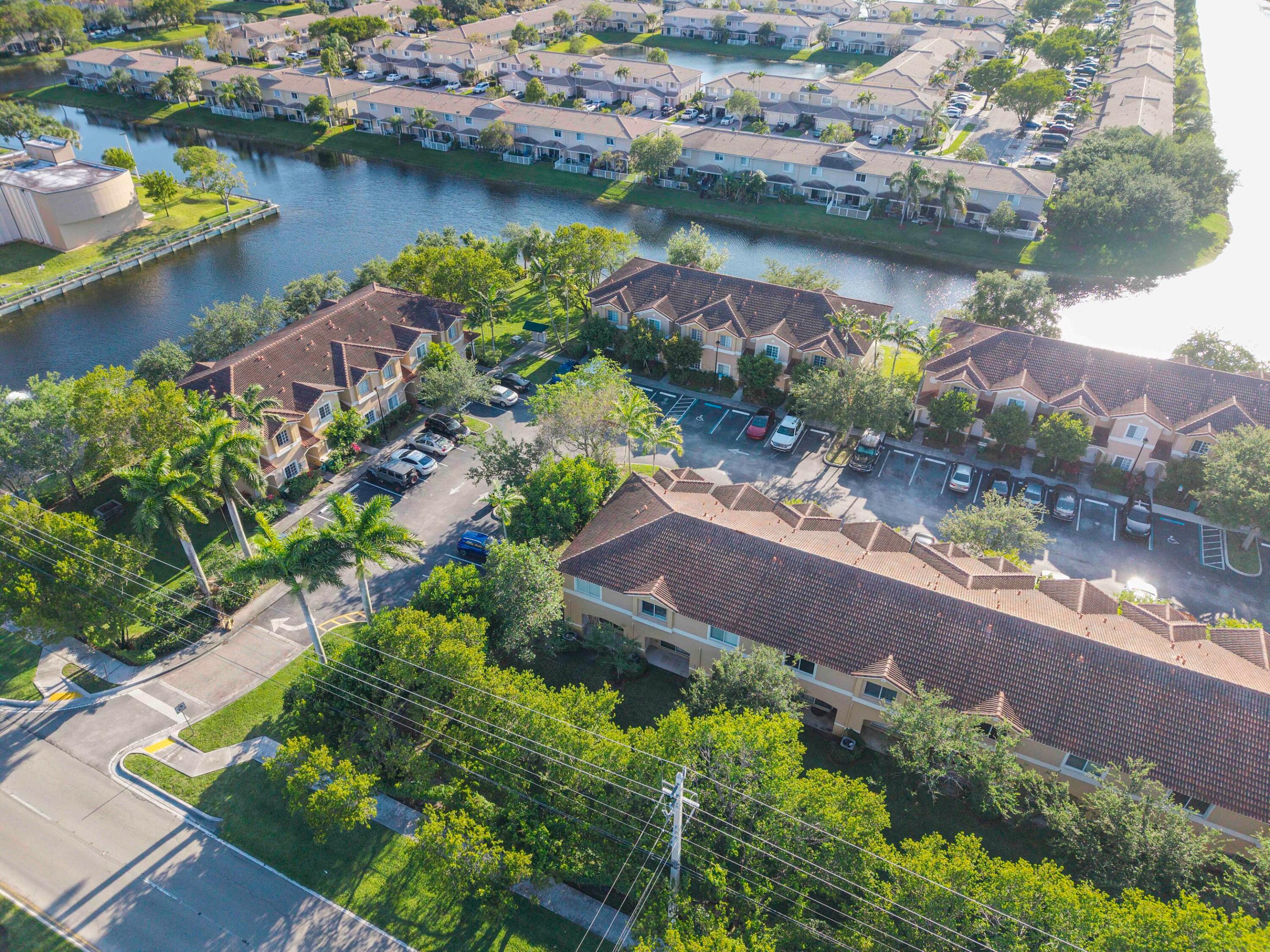 LYONS INDUSTRIAL PARK - Residential