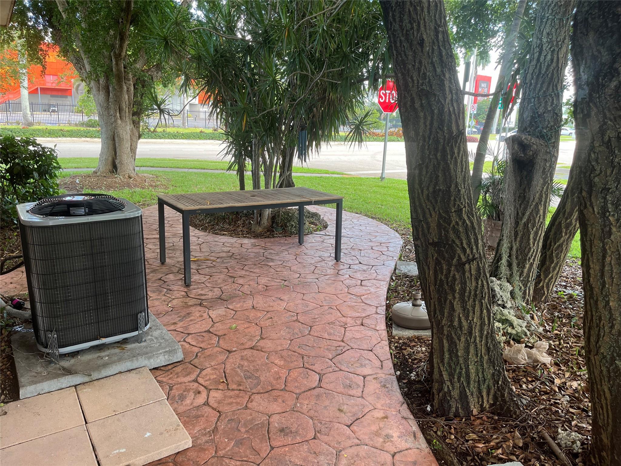 Dania Country Club Estate - Residential Lease