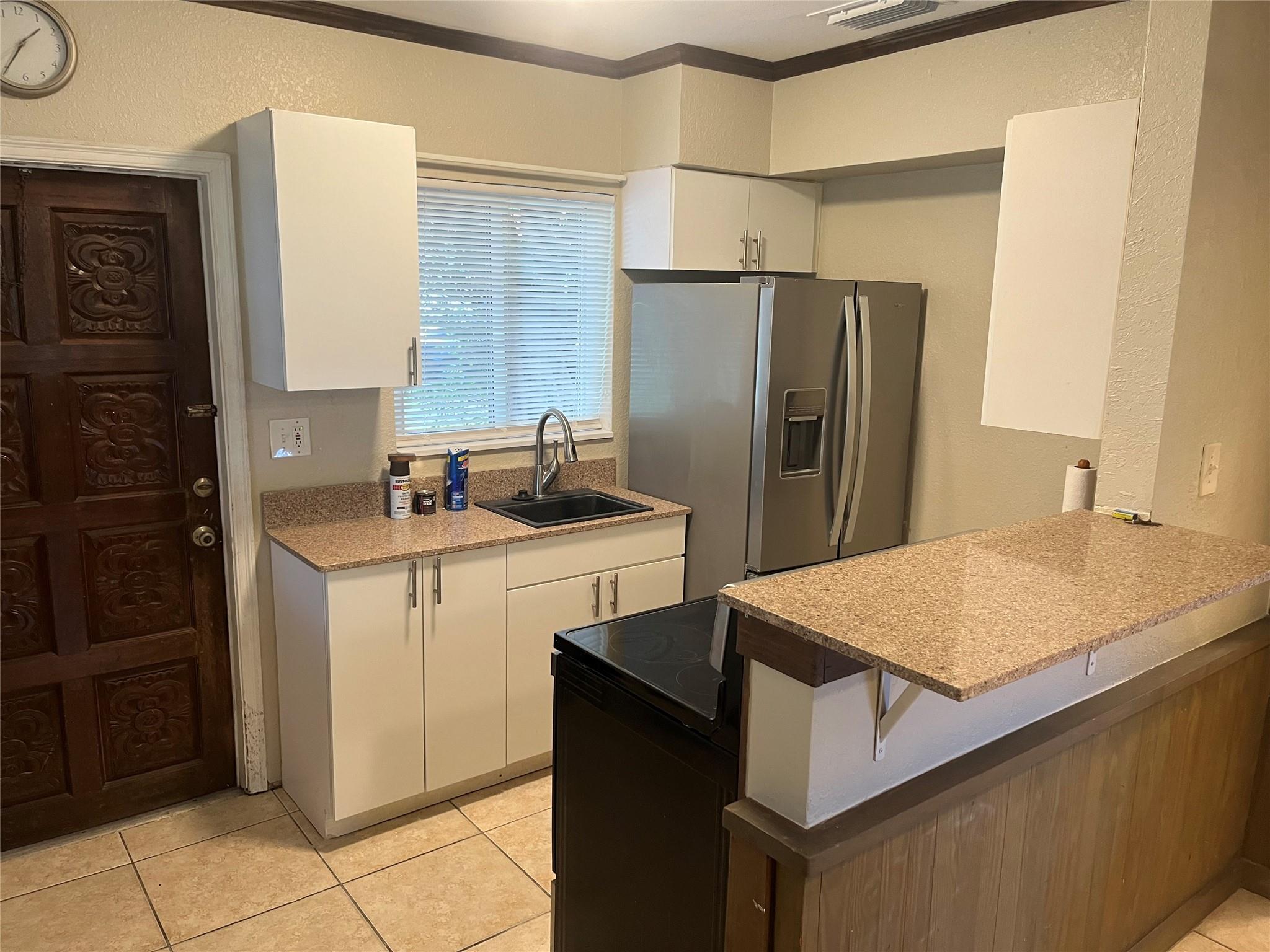 Dania Country Club Estate - Residential Lease