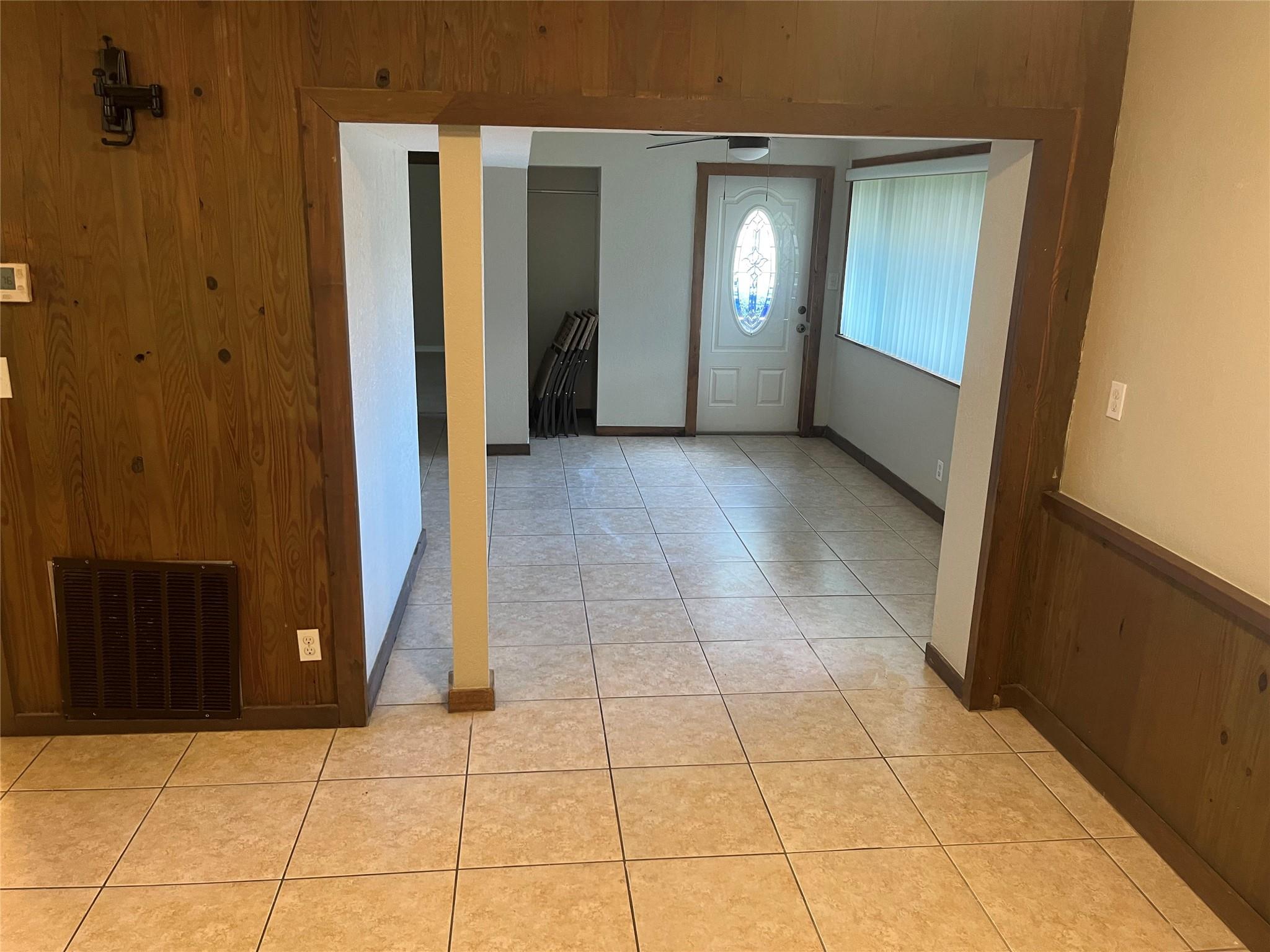 Dania Country Club Estate - Residential Lease