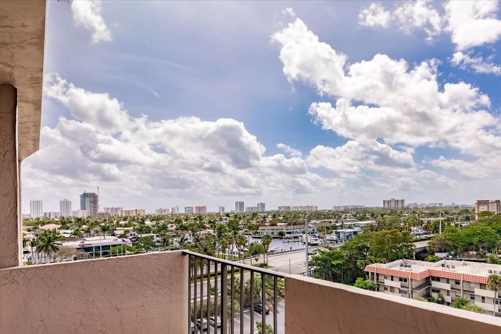 Photo of 777 S Federal Highway #Rp907, Pompano Beach, FL 33062 (MLS # B26015921)