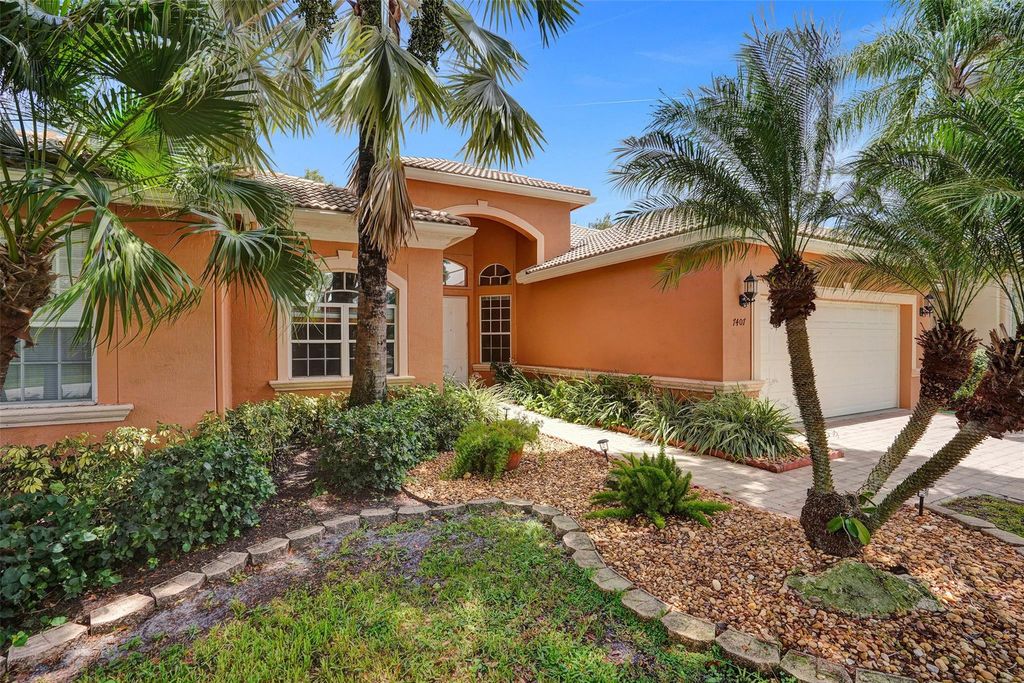 Photo of 7407 Viale Angelo, Delray Beach, FL 33446 (MLS # F10514683)