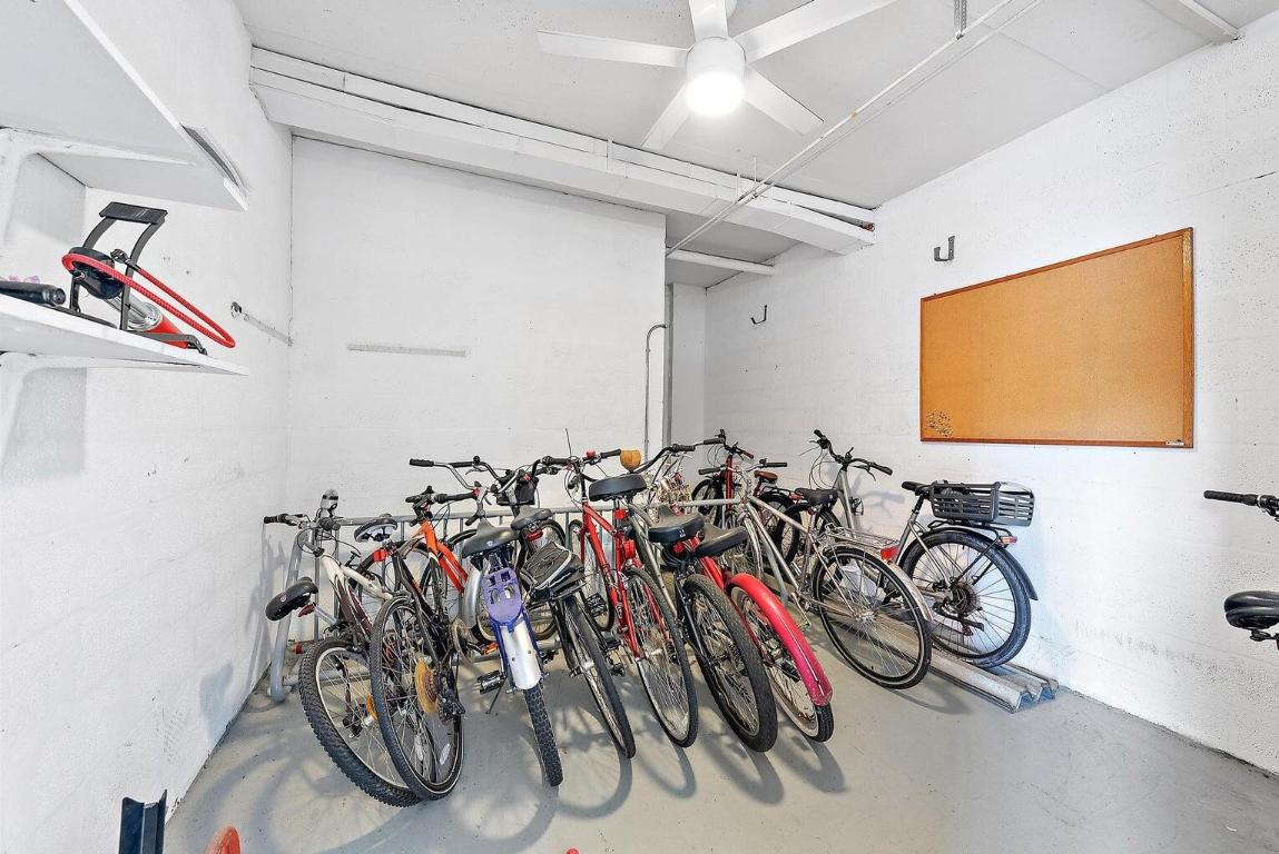 GULFSTREAM CONDO - Residential