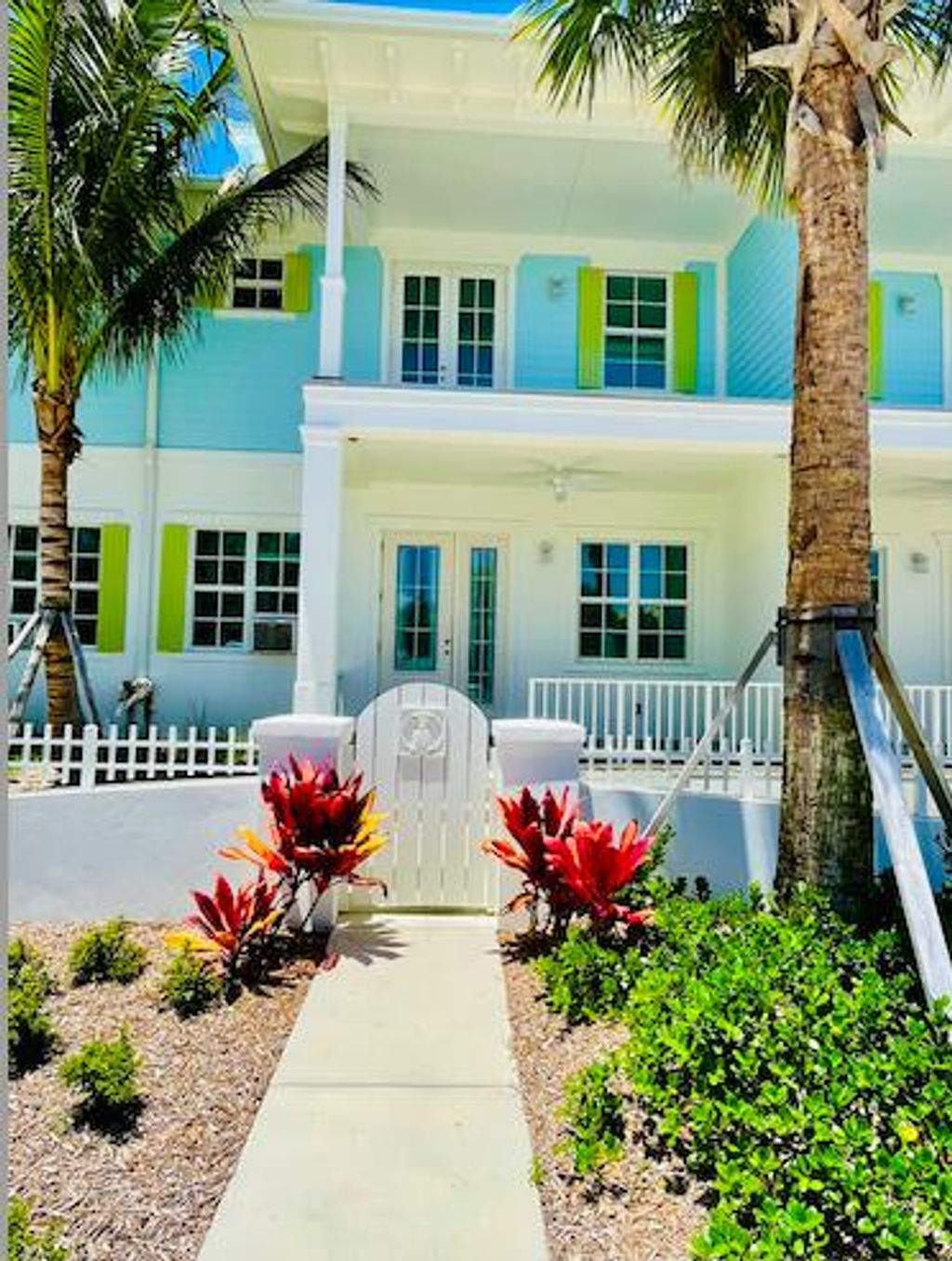 Photo of 203 Inlet Waters Circle, Jupiter, FL 33477 (MLS # R10818855)