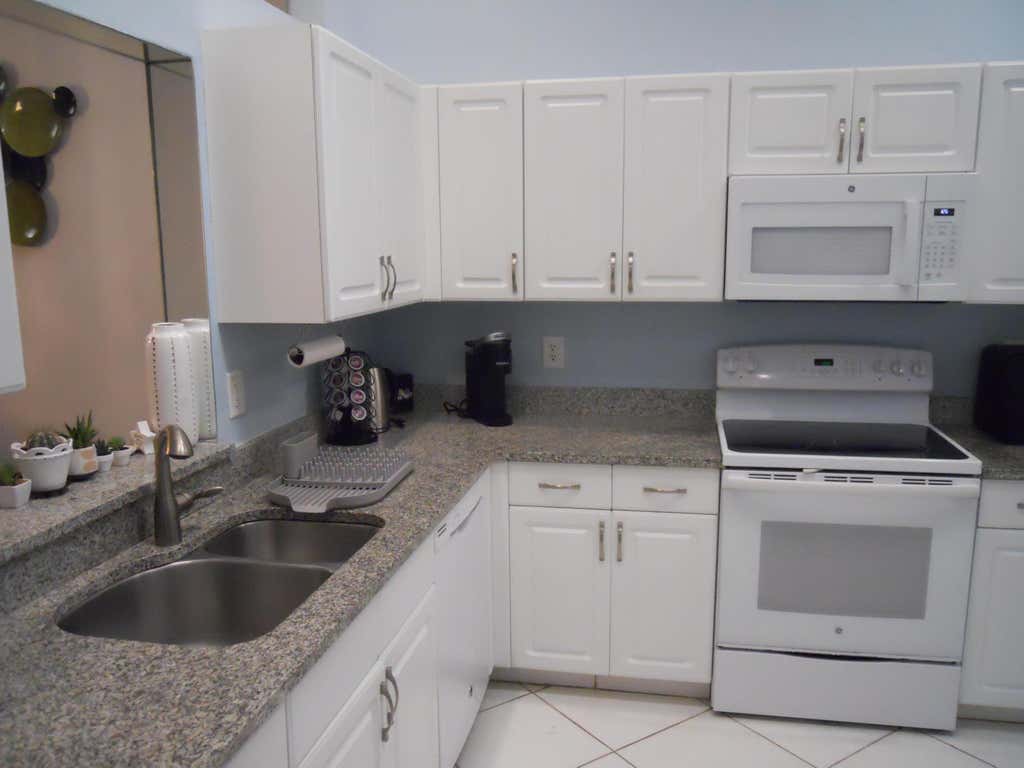 Photo of 8199 Springlake Drive, Boca Raton, FL 33496 (MLS # B26067475)