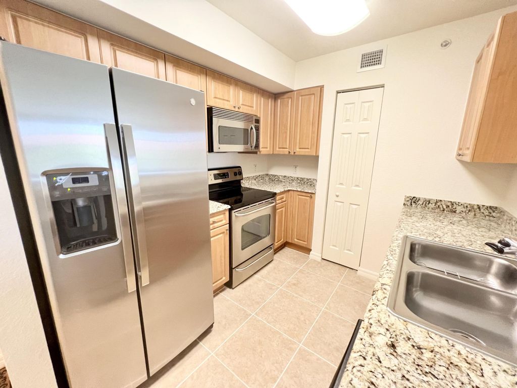 Photo of 6761 Heritage Grande #3303, Boynton Beach, FL 33437 (MLS # R11098877)