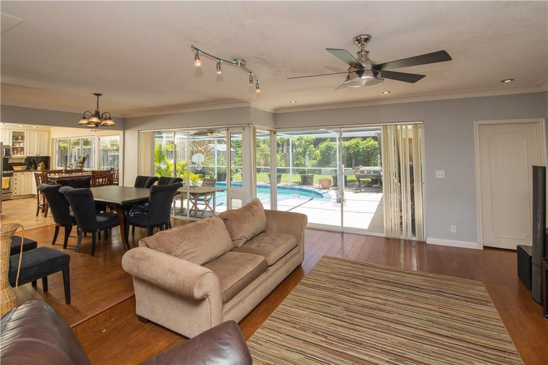 Imperial Point 3rd Sec 55 - Residential