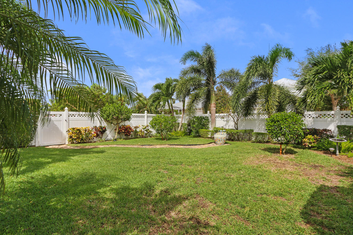 MALLORY CREEK AT ABACOA 2 2 - Residential