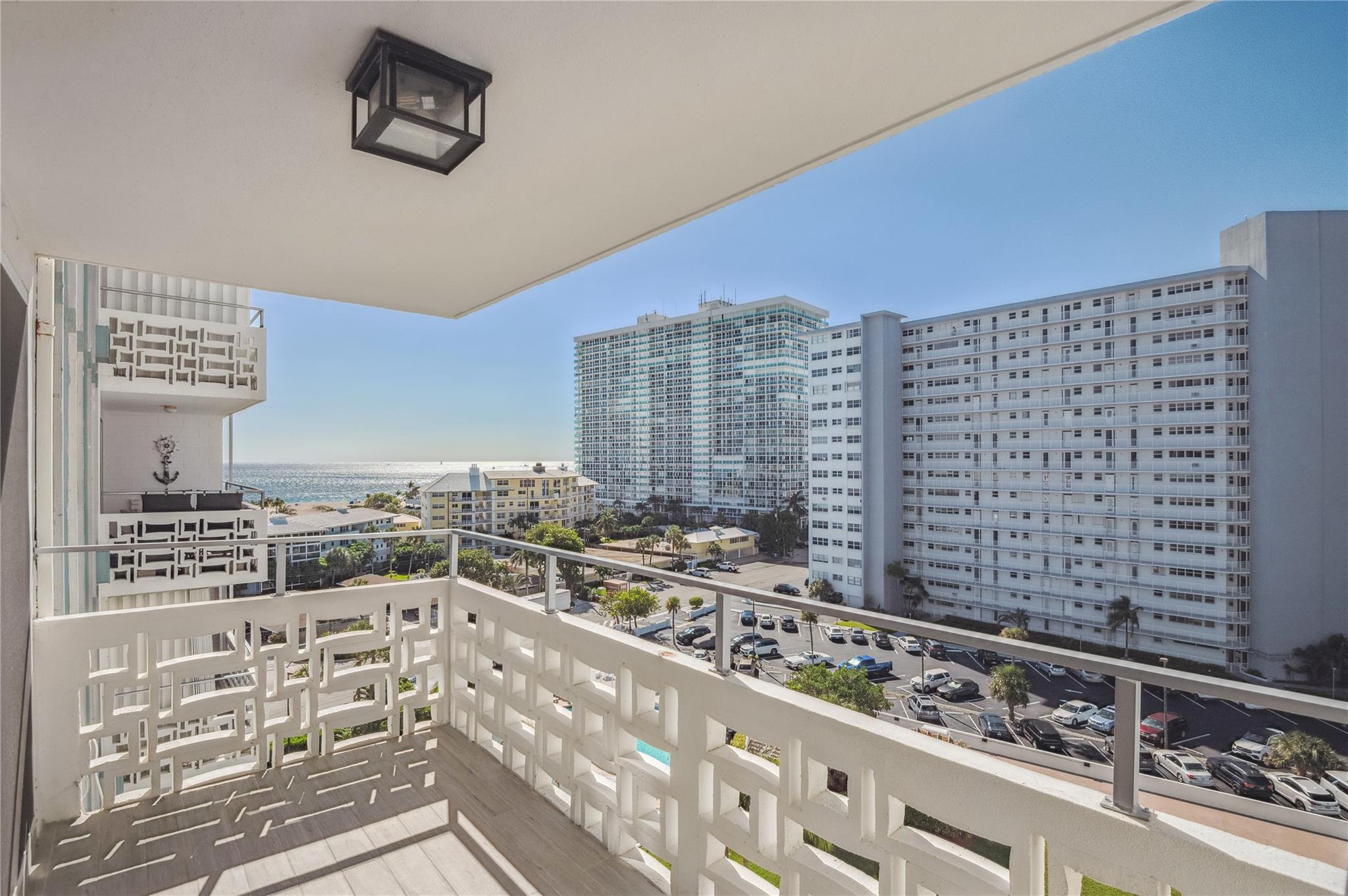 1900 S Ocean Dr 905
